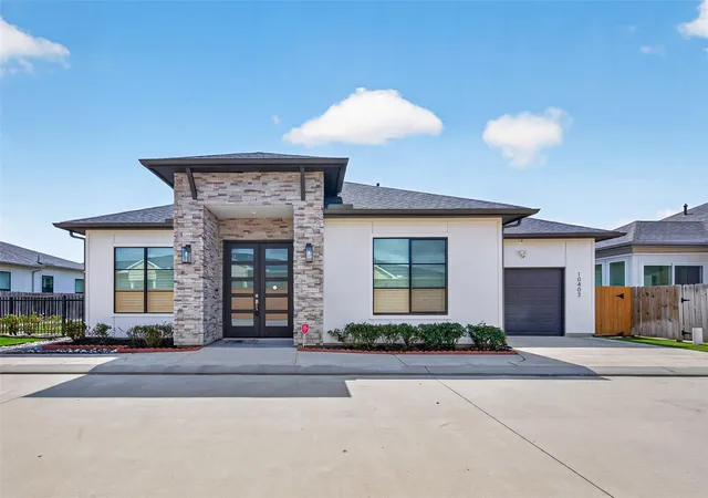 Photo 1 of Single family home for sale at 10403 Anchorage Psge, Richmond, TX 77407 | MLS# 31810855 | Listing updated on 2026-09-18