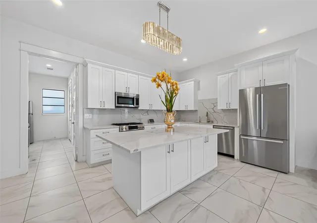 Photo 3 of Single family home for sale at 10403 Anchorage Psge, Richmond, TX 77407 | MLS# 31810855 | Listing updated on 2026-09-18