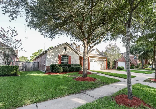 Photo 3 of Single family home for sale at 5418 Lacey Oak Meadow Dr, Katy, TX 77494 | MLS# 44668189 | Listing updated on 2026-09-17