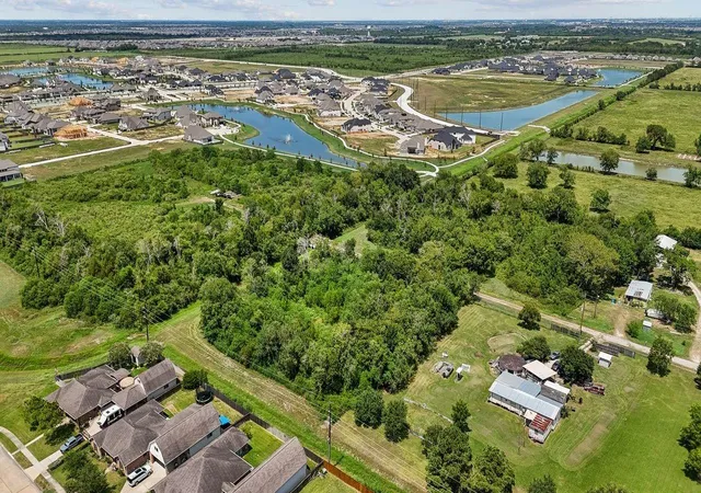 Photo 4 of Land for sale at 709 Pollard Dr, Manvel, TX 77578 | MLS# 27808633 | Listing updated on 2026-09-01