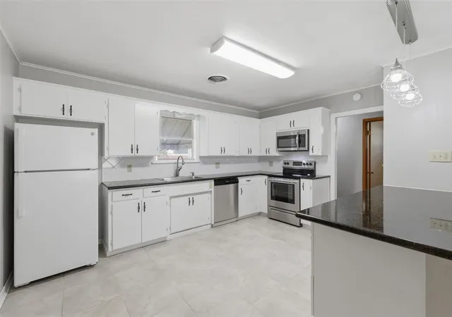Photo 3 of Sale Pending at 1845 7th Street, Hempstead, TX 77445 | MLS# 23551903 | Listing updated on 2026-09-22