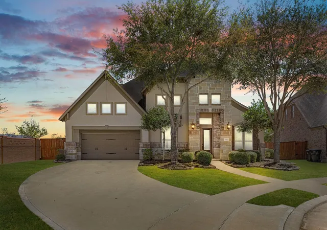 Photo 3 of Single family home for sale at 11403 Domina St, Richmond, TX 77406 | MLS# 14174109 | Listing updated on 2026-09-11