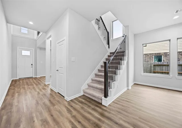 Photo 3 of Single family home for sale at 2808 Gran Castillo Dr, La Marque, TX 77568 | MLS# 52950547 | Listing updated on 2026-10-09
