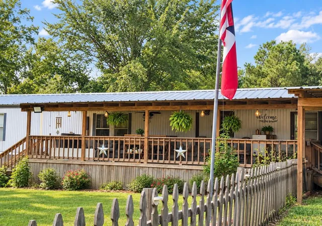 Photo 26 of Sale Pending at 1343 County Rd 2925, Colmesneil, TX 75938 | MLS# 69386495 | Listing updated on 2026-10-06
