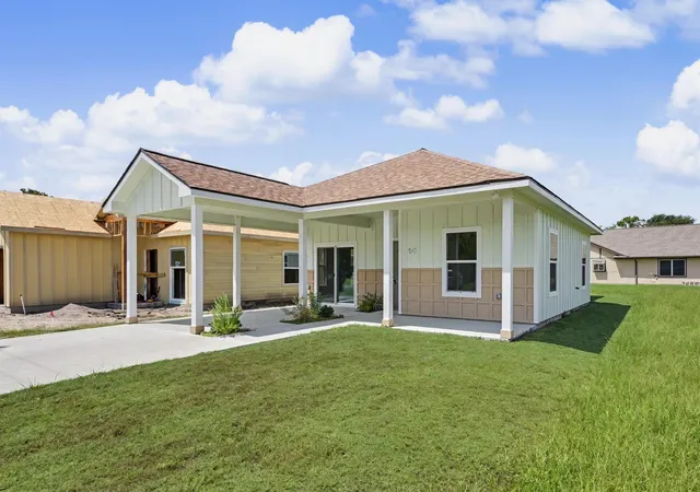 Photo 2 of Single family home for sale at 50 Westlake W, Trinity, TX 75862 | MLS# 82296290 | Listing updated on 2026-09-06