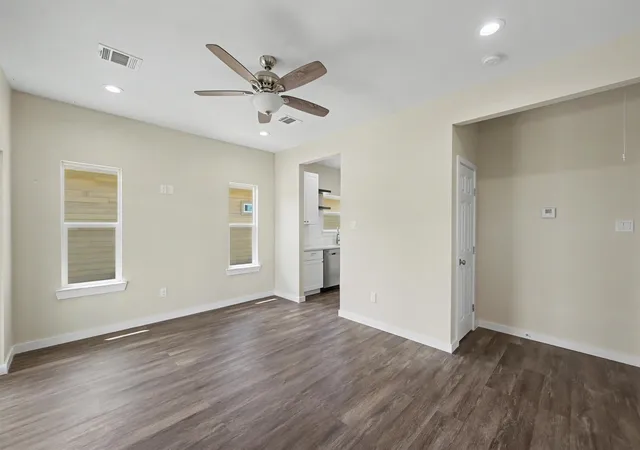Photo 4 of Single family home for sale at 50 Westlake W, Trinity, TX 75862 | MLS# 82296290 | Listing updated on 2026-09-06
