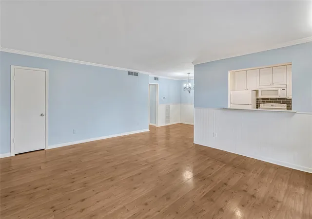 Photo 2 of Condo for sale at 3809 N Braeswood Blvd #30, Houston, TX 77025 | MLS# 97652160 | Listing updated on 2026-09-04