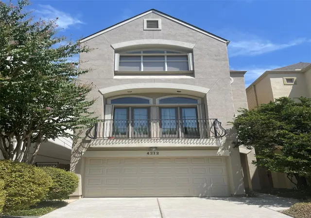 Photo 1 of Sale Pending at 4212 Purdue St, Houston, TX 77005 | MLS# 52379994 | Listing updated on 2026-09-14