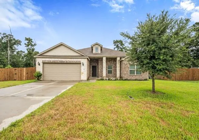 Photo 1 of Sale Pending at 9850 Hunter Springs, Conroe, TX 77306 | MLS# 10679998 | Listing updated on 2026-10-08