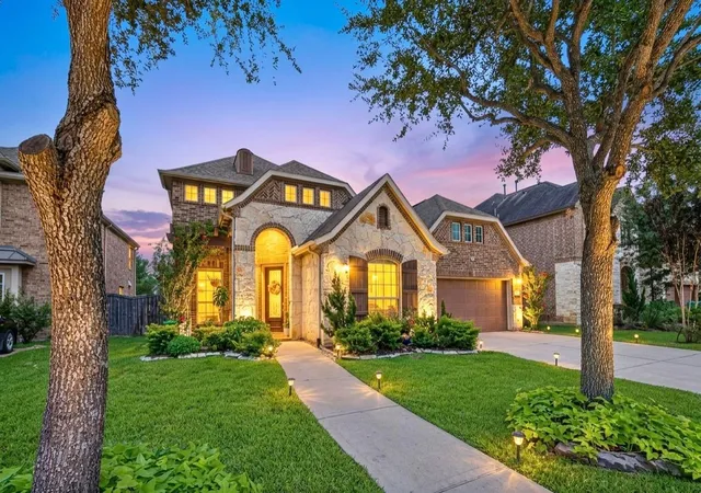 Photo 2 of Single family home for sale at 818 Butterfly Garden Trl, Richmond, TX 77406 | MLS# 66485478 | Listing updated on 2026-10-04