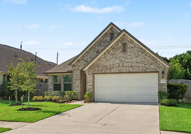 Photo 2 of Sale Pending at 3445 Acacia Grv Ln, Spring, TX 77386 | MLS# 9609381 | Listing updated on 2026-09-20