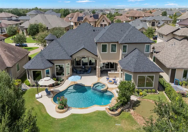 Photo 2 of Single family home for sale at 10114 E Frio River Cir N, Cypress, TX 77433 | MLS# 28801650 | Listing updated on 2026-10-09