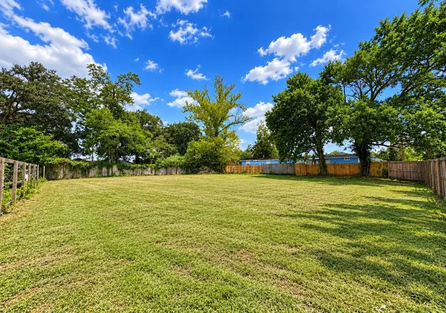 Photo 1 of Land for sale at 608 Ester St, Dayton, TX 77535 | MLS# 53043322 | Listing updated on 2026-09-10