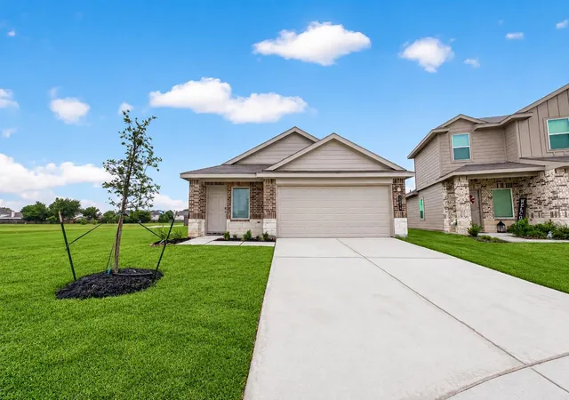 Photo 1 of Single family home for sale at 2074 Legacy Hills Dr, Houston, TX 77067 | MLS# 18228096 | Listing updated on 2026-09-11