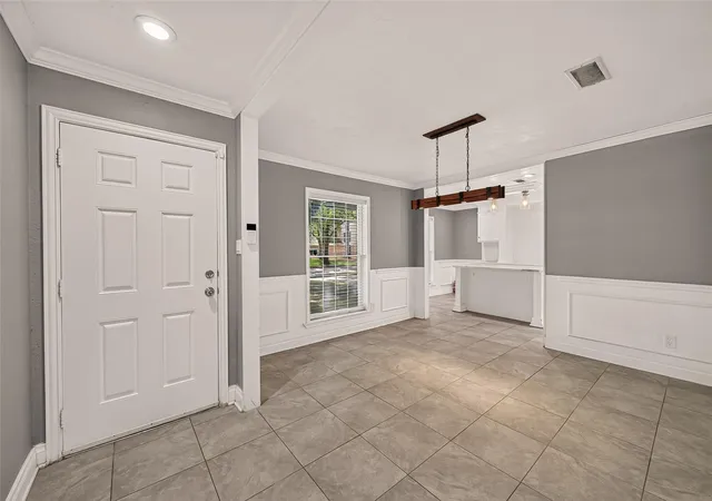 Photo 4 of Single family home for sale at 15718 Tumbling Rapids Dr, Houston, TX 77084 | MLS# 17911117 | Listing updated on 2026-09-01