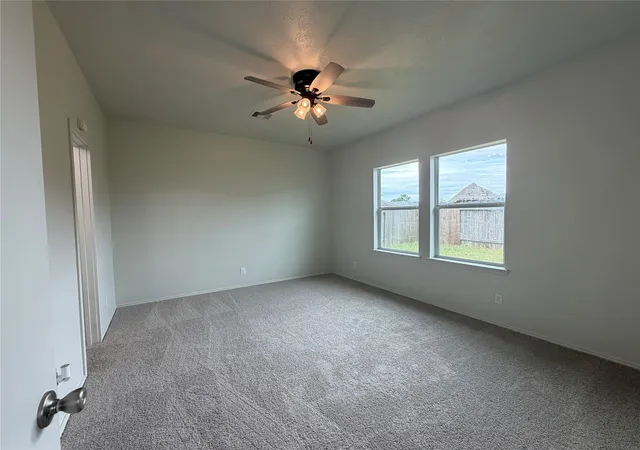 Photo 3 of Single family home for sale at 109 Mustang Stampede Dr, La Marque, TX 77568 | MLS# 42503255 | Listing updated on 2026-09-20