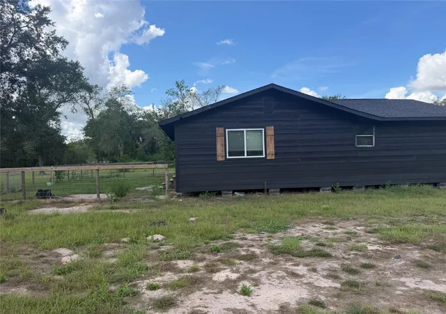 Photo 4 of Single family home for sale at 24704 Dublin St, Hempstead, TX 77445 | MLS# 4257386 | Listing updated on 2026-09-22