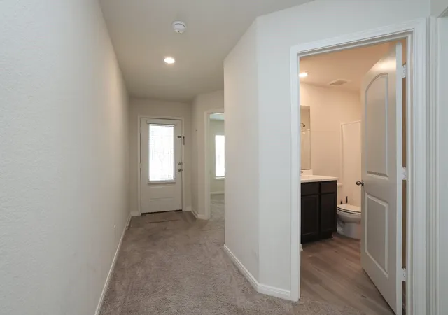 Photo 3 of Single family home for sale at 20914 Solstice Point Dr, Hockley, TX 77447 | MLS# 43718065 | Listing updated on 2026-10-12