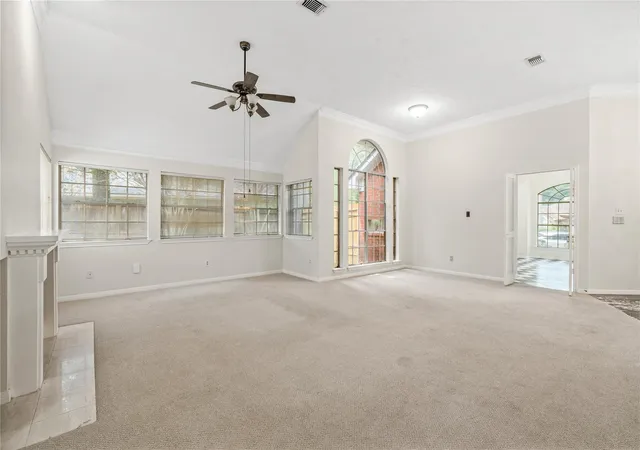 Photo 4 of Sale Pending at 5426 Fern Park Dr, Kingwood, TX 77339 | MLS# 58552844 | Listing updated on 2026-09-19