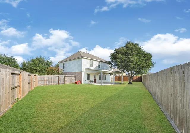 Photo 26 of Sale Pending at 17802 Yellow Birch Trl, Humble, TX 77346 | MLS# 8789045 | Listing updated on 2026-10-10