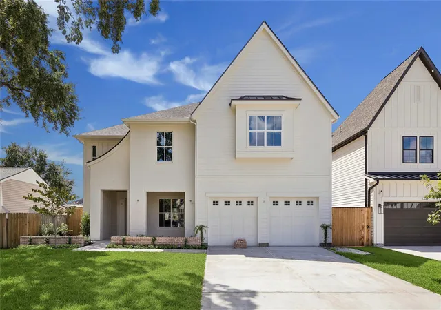 Photo 1 of Single family home for sale at 1335 Gardenia Dr, Houston, TX 77018 | MLS# 28083697 | Listing updated on 2026-10-04
