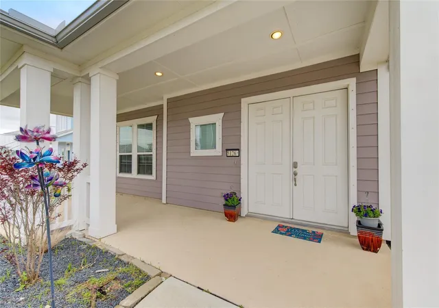 Photo 4 of Single family home for sale at 5126 Allen Cay Dr, Texas City, TX 77590 | MLS# 30952776 | Listing updated on 2026-09-16