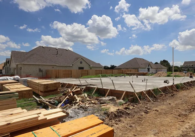 Photo 2 of Single family home for sale at 12114 St Augustine Dr, Mont Belvieu, TX 77535 | MLS# 60119822 | Listing updated on 2026-09-11