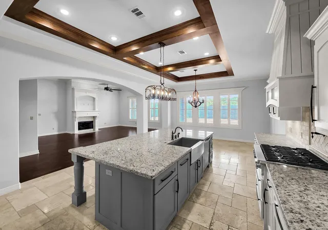 Photo 3 of Single family home for sale at 302 Spring Brk Ct, Lumberton, TX 77657 | MLS# 34574953 | Listing updated on 2026-09-20