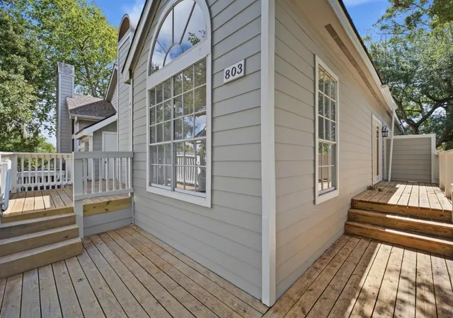 Photo 3 of Condo for sale at 111 Dunbar Ests Dr #803, Friendswood, TX 77546 | MLS# 91259891 | Listing updated on 2026-10-09