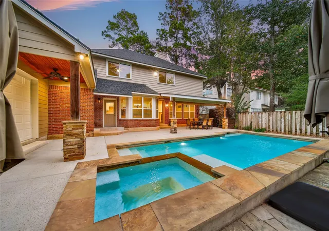 Photo 2 of Sale Pending at 15 Petalcup Pl, Spring, TX 77381 | MLS# 17756069 | Listing updated on 2026-09-13