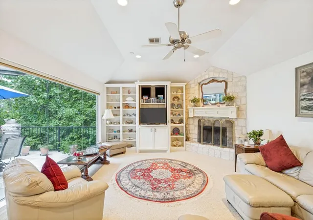 Photo 3 of Single family home for sale at 13455 Greenbrier Dr, Montgomery, TX 77356 | MLS# 34406319 | Listing updated on 2026-09-15