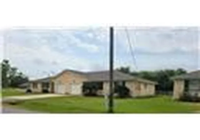 Photo 2 of Multi family home for sale at 17415 17417 Fir Rd, Alvin, TX 77511 | MLS# 81048730 | Listing updated on 2026-09-17