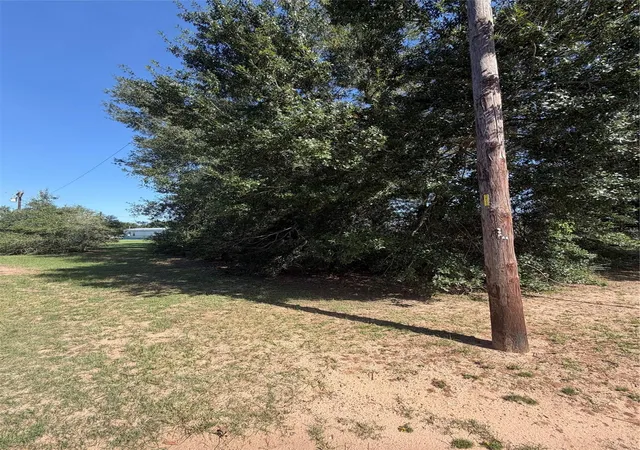 Photo 3 of Land for sale at 406 Bean St, Hempstead, TX 77445 | MLS# 10453078 | Listing updated on 2026-09-10