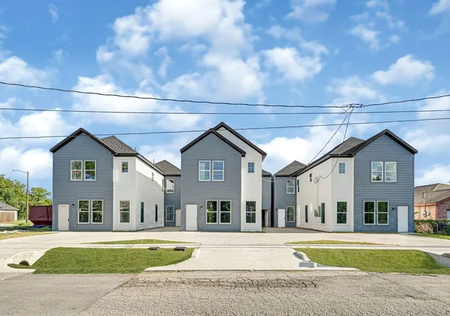 Photo 1 of Multi family home for sale at 7953 Booker St #A/B, Houston, TX 77028 | MLS# 41575589 | Listing updated on 2026-09-26