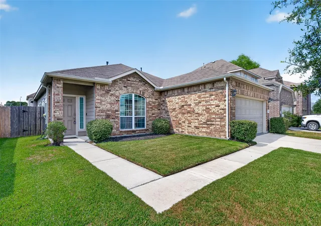 Photo 1 of Single family home for sale at 12335 King Henry Dr, Houston, TX 77044 | MLS# 60182560 | Listing updated on 2026-09-24