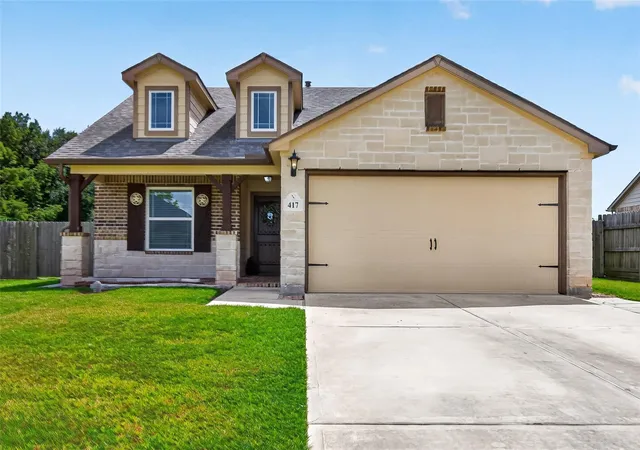 Photo 1 of Single family home for sale at 417 Burning Tree Ln, West Columbia, TX 77486 | MLS# 8442402 | Listing updated on 2026-09-18