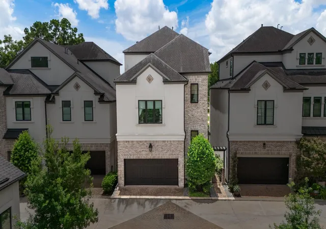 Photo 1 of Single family home for sale at 1513 Cunningham Parc Ln, Houston, TX 77055 | MLS# 85620175 | Listing updated on 2026-09-24