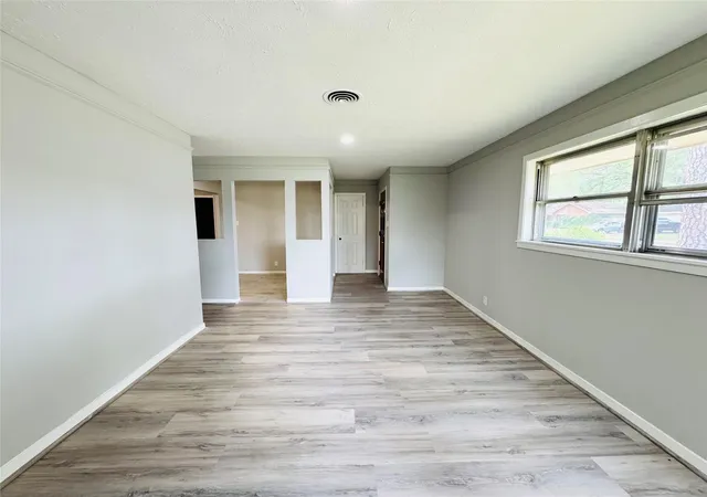 Photo 3 of Single family home for sale at 7905 Turquoise Ln, Houston, TX 77055 | MLS# 59879000 | Listing updated on 2026-09-09