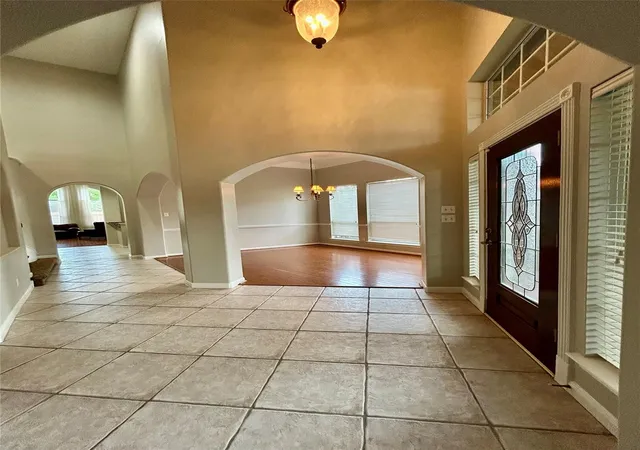Photo 3 of Sale Pending at 15802 Deerpath Ct, Tomball, TX 77377 | MLS# 76378200 | Listing updated on 2026-09-25