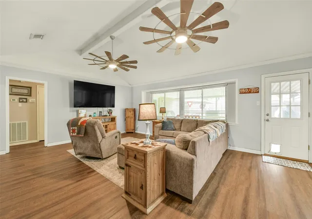 Photo 3 of Sale Pending at 4410 Aztec St, Pasadena, TX 77504 | MLS# 19807927 | Listing updated on 2026-09-18