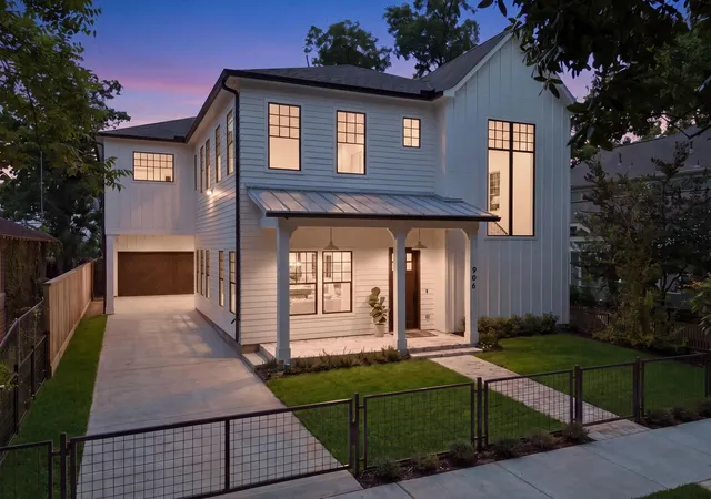 Photo 1 of Single family home for sale at 906 Bayland Ave, Houston, TX 77009 | MLS# 56747960 | Listing updated on 2026-09-19