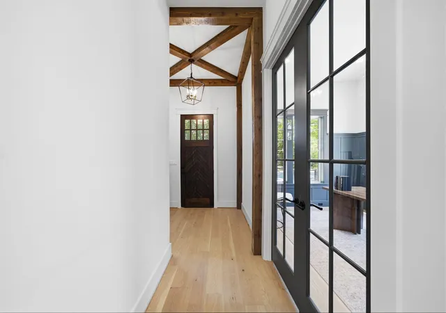 Photo 4 of Single family home for sale at 906 Bayland Ave, Houston, TX 77009 | MLS# 56747960 | Listing updated on 2026-09-19