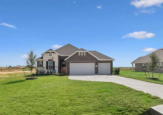 Photo 1 of Single family home for sale at 318 Cobb Ct, Sealy, TX 77474 | MLS# 22755280 | Listing updated on 2026-09-18