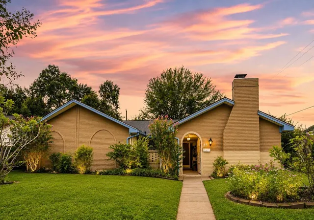 Photo 1 of Sale Pending at 8939 Concho St, Houston, TX 77036 | MLS# 15637696 | Listing updated on 2026-09-21