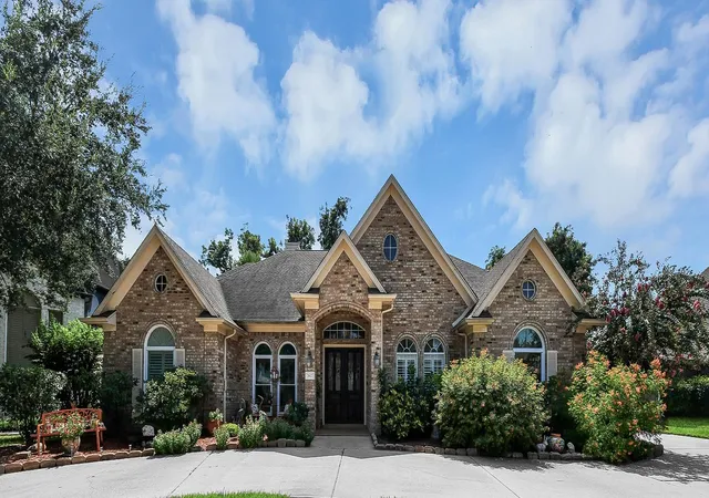 Photo 1 of Single family home for sale at 2627 Old S Dr, Richmond, TX 77406 | MLS# 53255253 | Listing updated on 2026-09-19