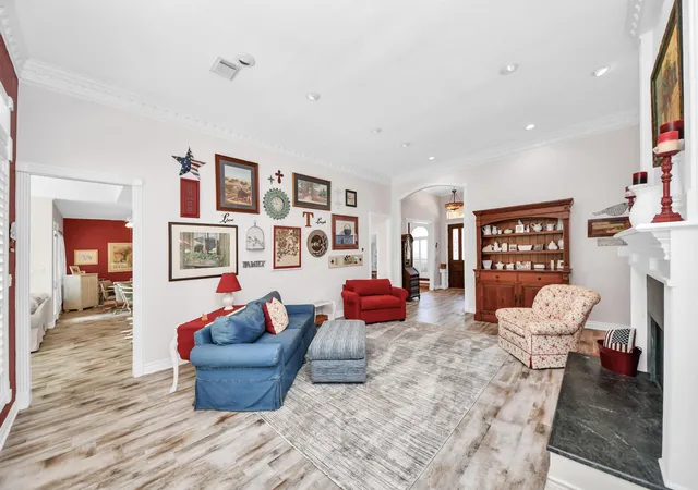 Photo 4 of Single family home for sale at 2627 Old S Dr, Richmond, TX 77406 | MLS# 53255253 | Listing updated on 2026-09-19