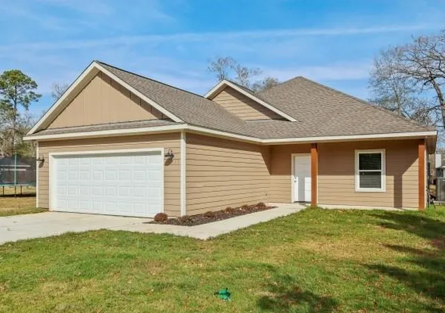 Photo 1 of Single family home for sale at 527 Autumn Ln, Livingston, TX 77351 | MLS# 60443340 | Listing updated on 2026-09-11