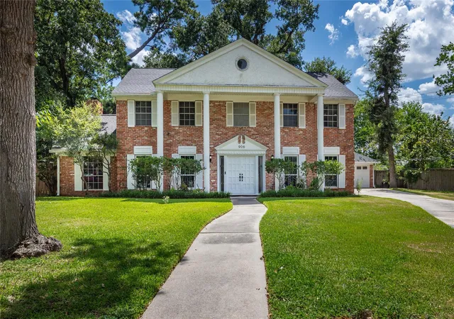 Photo 1 of Single family home for sale at 906 Glouchester Ln, Houston, TX 77073 | MLS# 18787165 | Listing updated on 2026-09-22