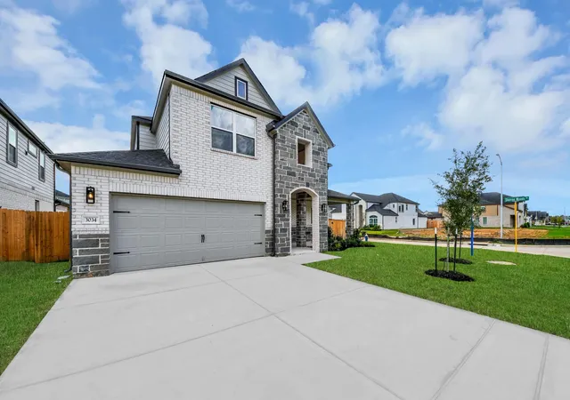 Photo 2 of Single family home for sale at 3034 Native Spring Dr, Spring, TX 77373 | MLS# 35100439 | Listing updated on 2026-10-10