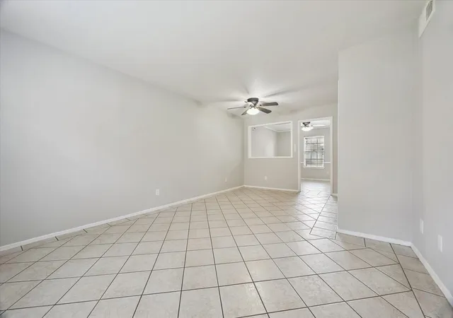 Photo 3 of Condo for sale at 9303 Hammerly Blvd #607, Houston, TX 77080 | MLS# 31050003 | Listing updated on 2026-09-08